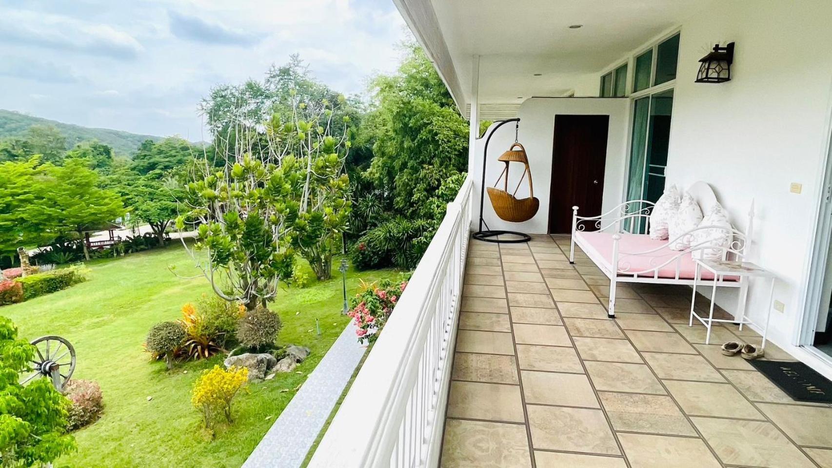 Baan Ing Khao Hotel Pak Chong Eksteriør billede