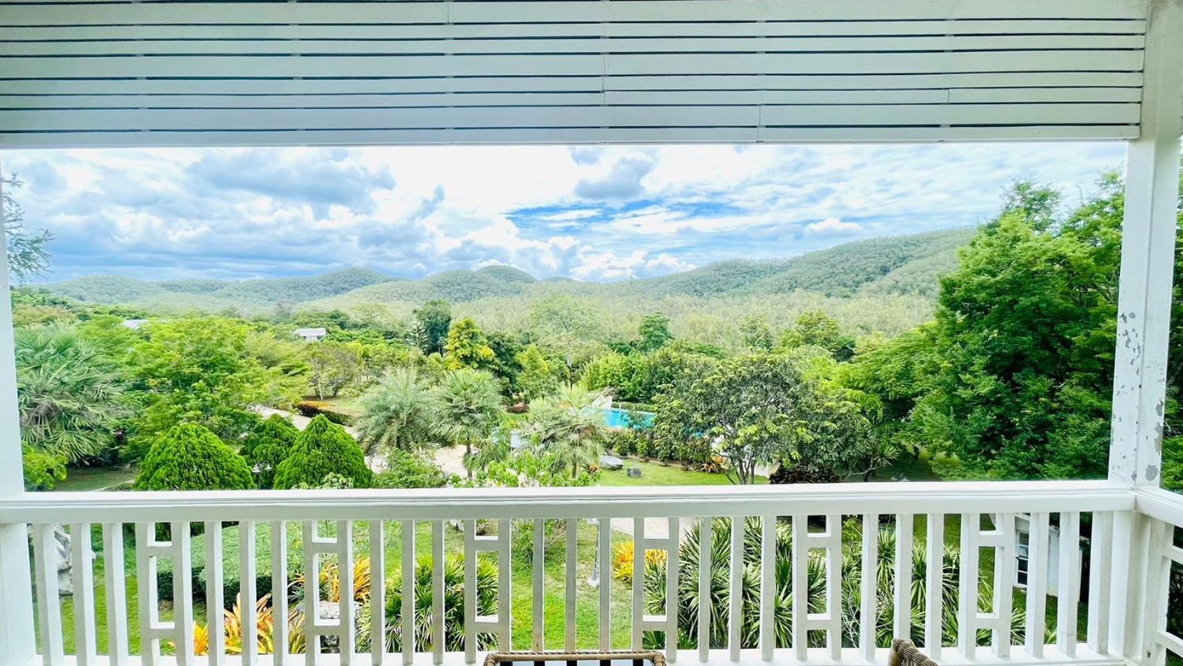 Baan Ing Khao Hotel Pak Chong Eksteriør billede